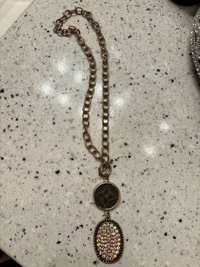 Gold Chain Pendant Necklace with Brown and Iridescent Accents